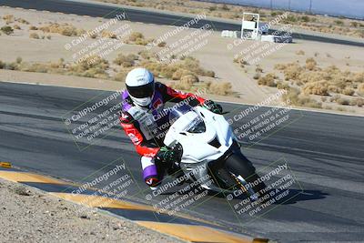 media/Jan-14-2024-SoCal Trackdays (Sun) [[2e55ec21a6]]/Turn 12 Inside (945am)/